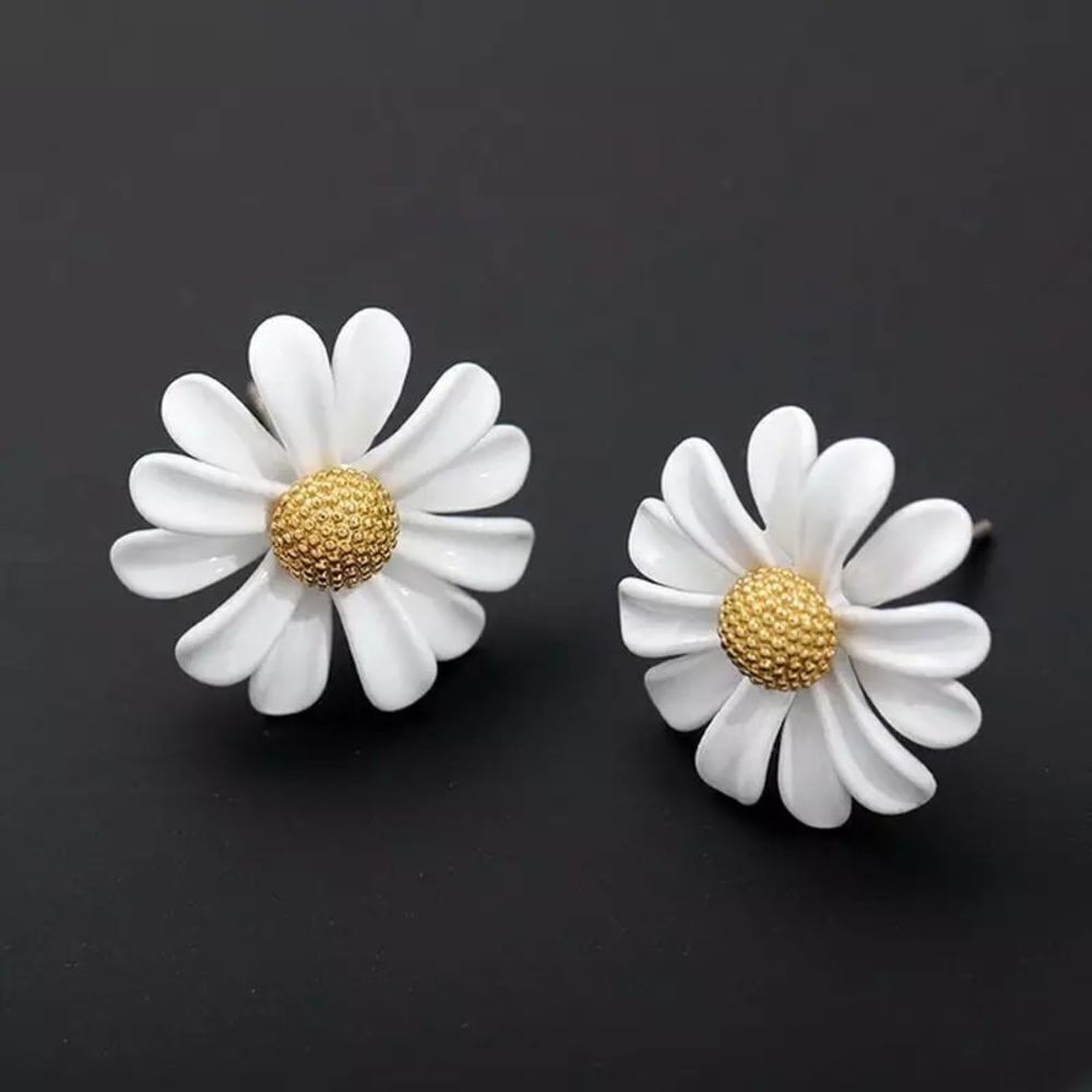 💎253💎‎ Cute Daisy Earrings